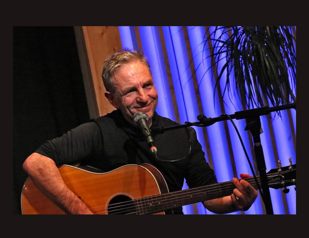 Easy Friday mit Livemusik von Frank Vetter
